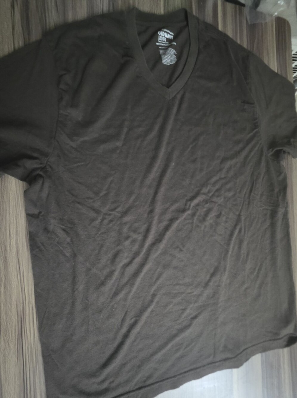 Old Navy Men's V-Neck Short Sleeve Tee - Black